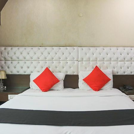 Hotel O Parktel Indirapuram Ngoại thất bức ảnh