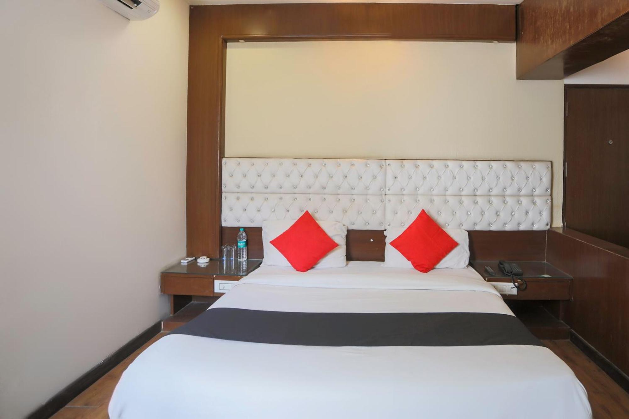 Hotel O Parktel Indirapuram Ngoại thất bức ảnh