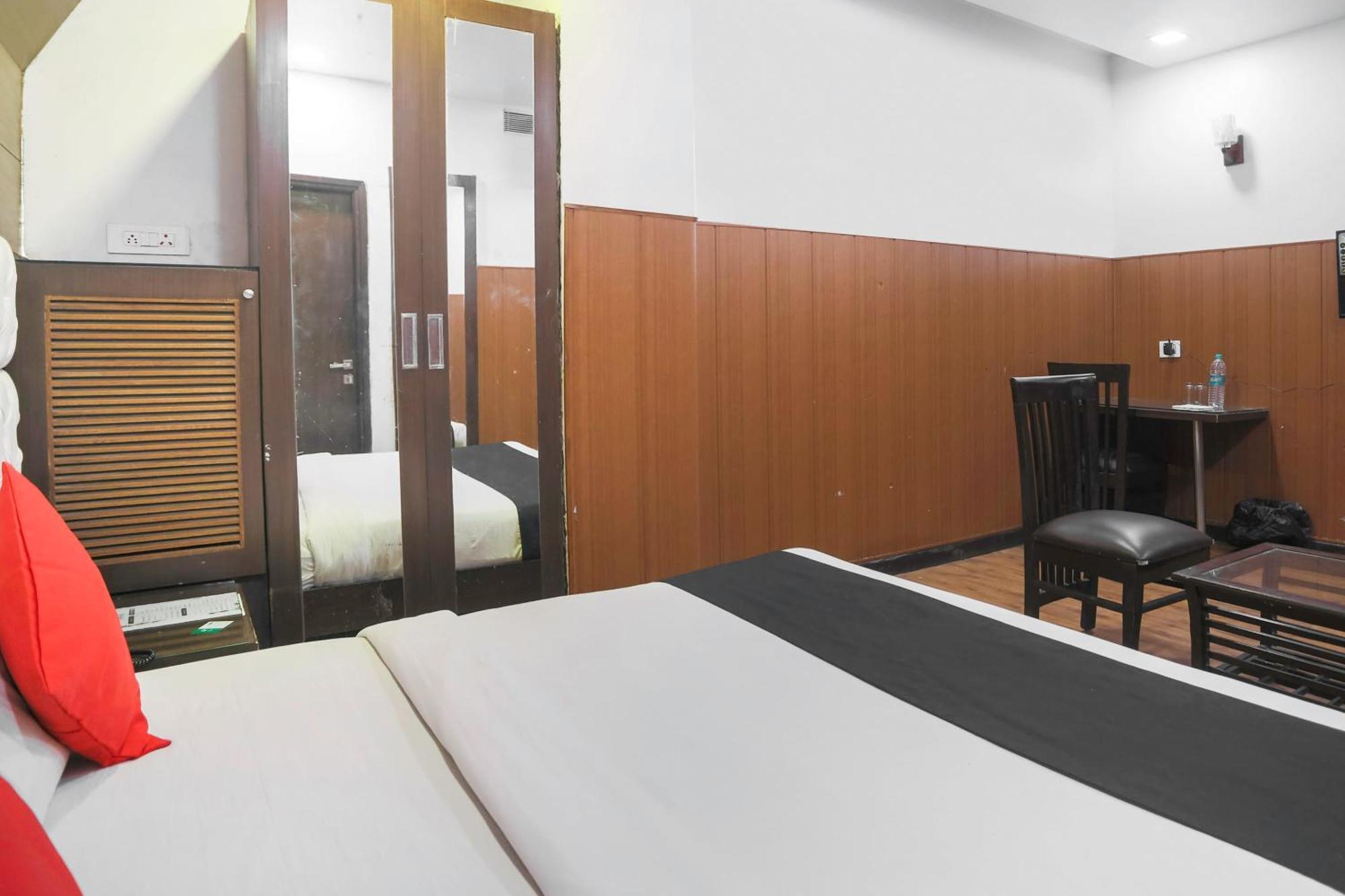 Hotel O Parktel Indirapuram Ngoại thất bức ảnh
