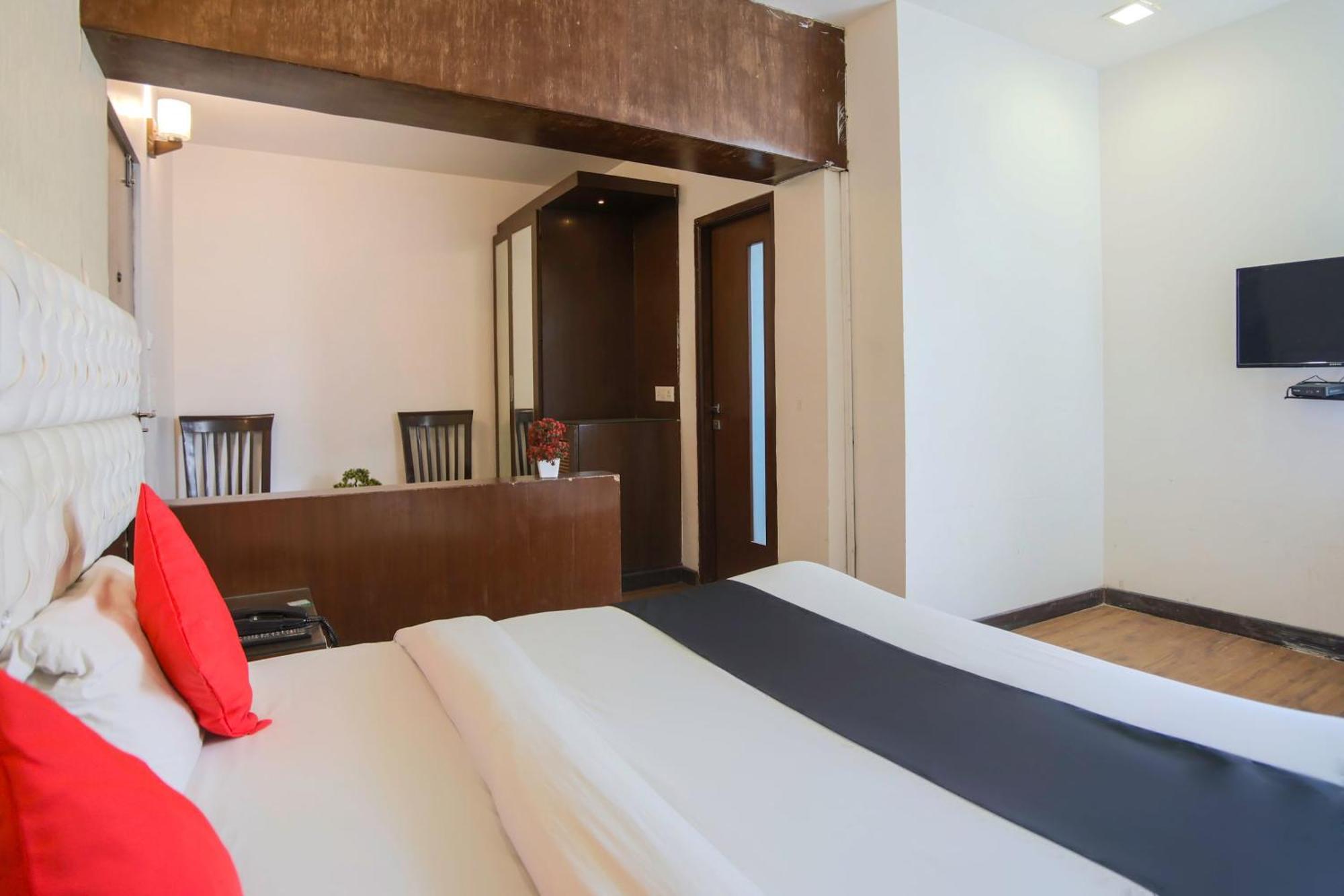 Hotel O Parktel Indirapuram Ngoại thất bức ảnh